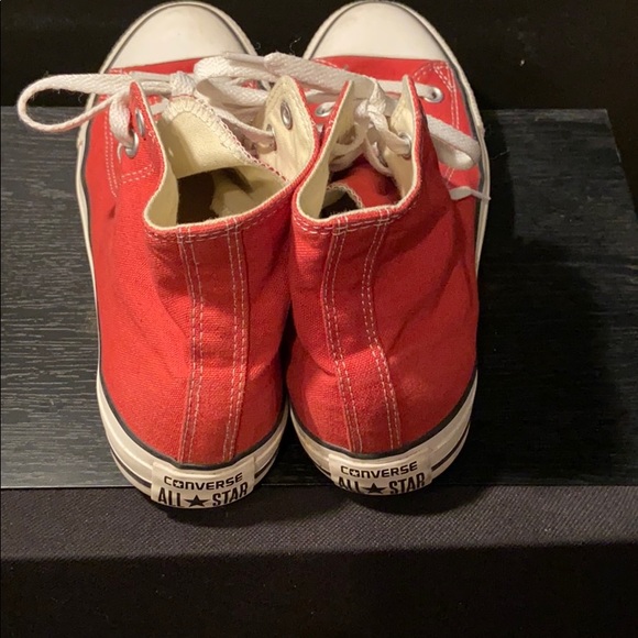 Converse - Picture 2 of 2
